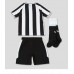 Newcastle United Hemmatröja Barn 2022-23 Kortärmad (+ korta byxor)